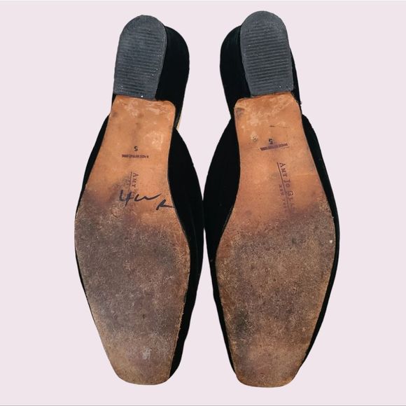 Amy Jo Gladstone Black Velvet Mule Handmade Embroidered Monkeys - Picture 4 of 6